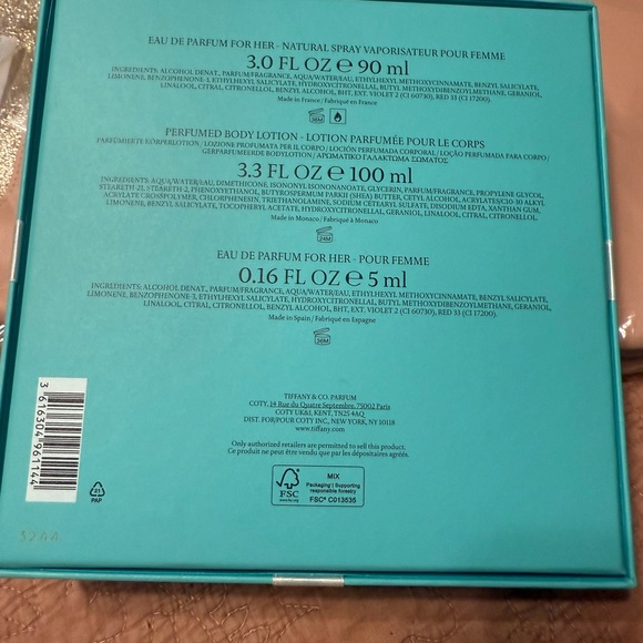 NWT!! Tiffany & Co. Love Perfume and Lotion Set - Picture 2 of 3